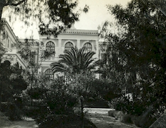 Le jardin de l'EFA en 1935. |  Ο κήπος της Γαλλικής Σχολής το 1935.  / P. Guillon, EFA FPArch I 2