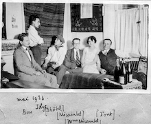 A. Bon, R. Joly, A. Dhôtel, A. Mirambel, professeurs de français à l'Institut  français d'Athènes, Mme Mirambel, mai 1926.  Οι A. Bon, R. Joly, A. Dhôtel, A. Mirambel, καθηγητές γαλλικών στο Γαλλικό  Ινστιτούτο Αθηνών και η κυρία Mirambel, Μάιος του 1926.  / EFA N580-262