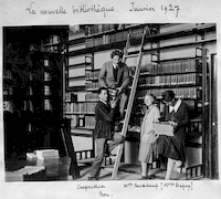 La nouvelle bibliothèque, janvier 1927. F. Chapouthier, A. Bon,  Mlle Boomkamp, Mlle Y. Dupuy. Η νέα βιβλιοθήκη, Ιανουάριος 1927. F. Chapouthier, A. Bon,  δις Boomkamp, δις Y. Dupuy. / EFA N580-288